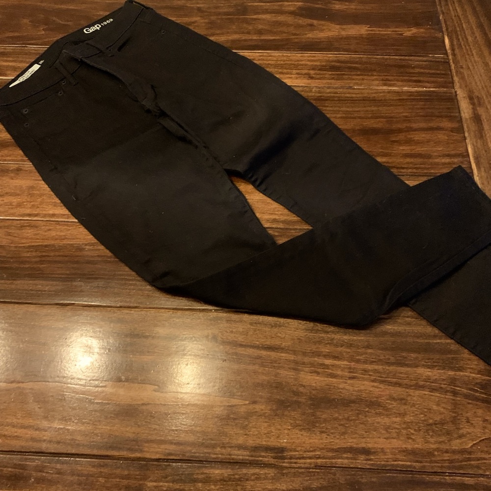 Black jean pants!